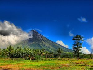 View of Mt. Mayon (Photo by Sir Mervs via Wikimedia)